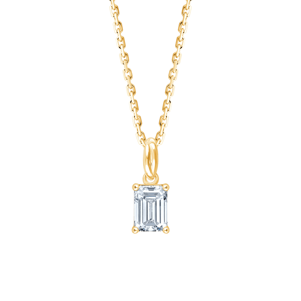 Ari Emerald (necklace)